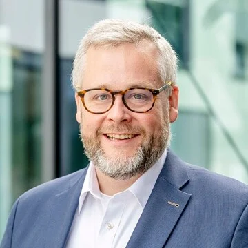 Portrait of Prof. Dr. Daniel Verscharen